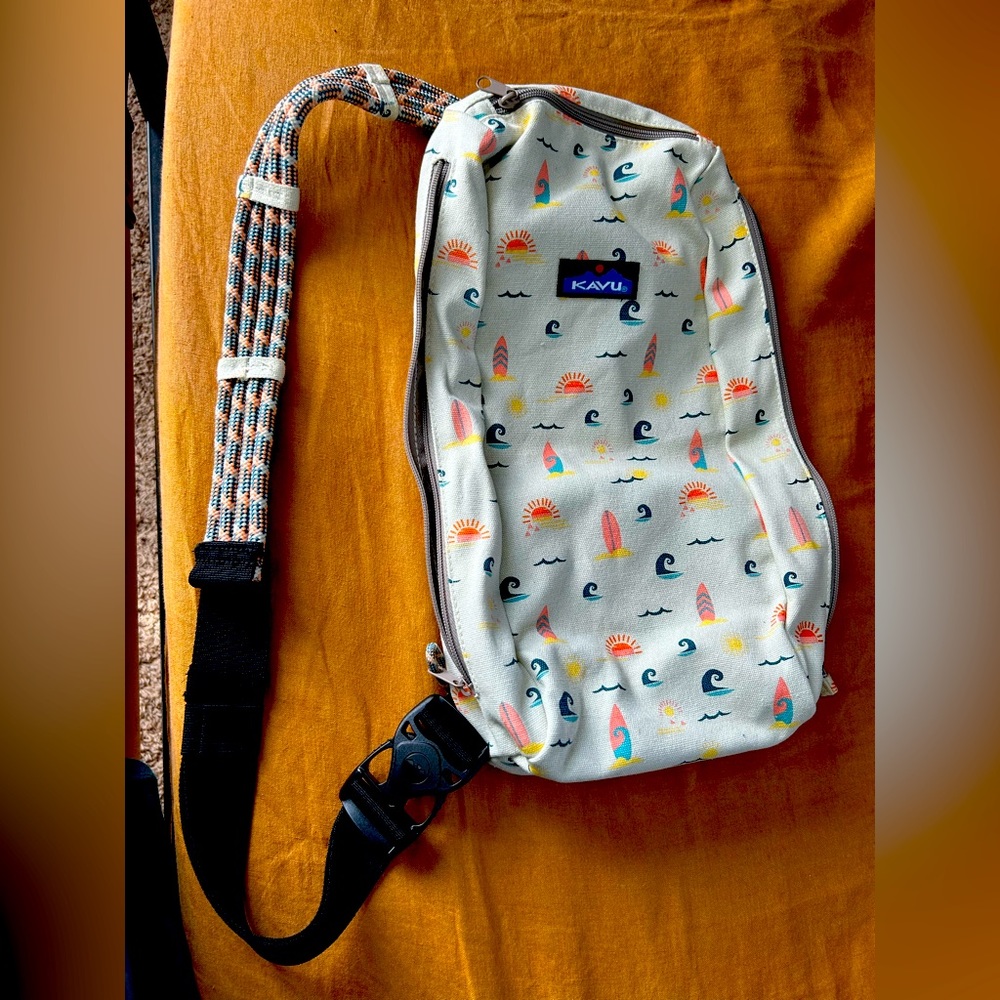 Kavu Switch Sling Canvas Bag